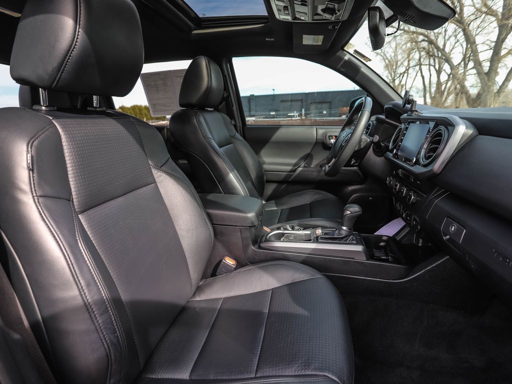 Thumbnail: 2023 Toyota Tacoma - 28