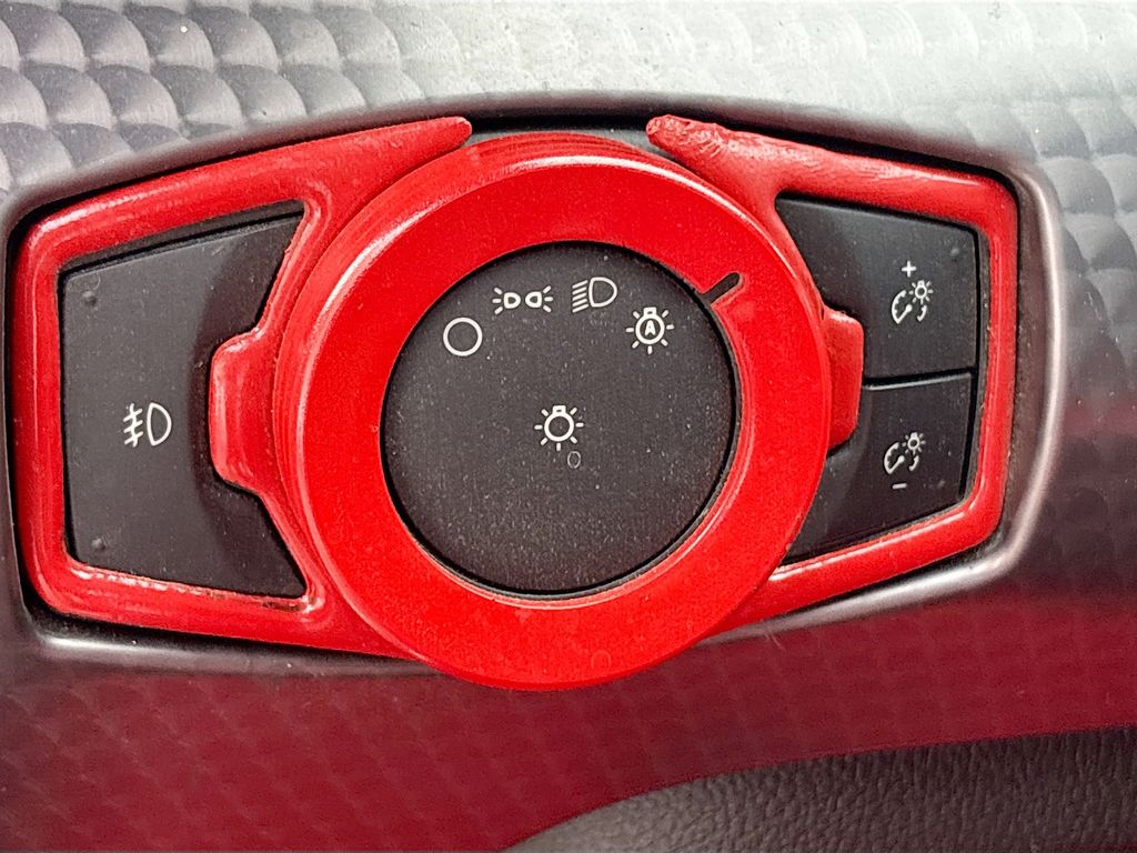 Used 2019 Red Ford GT Premium image 10