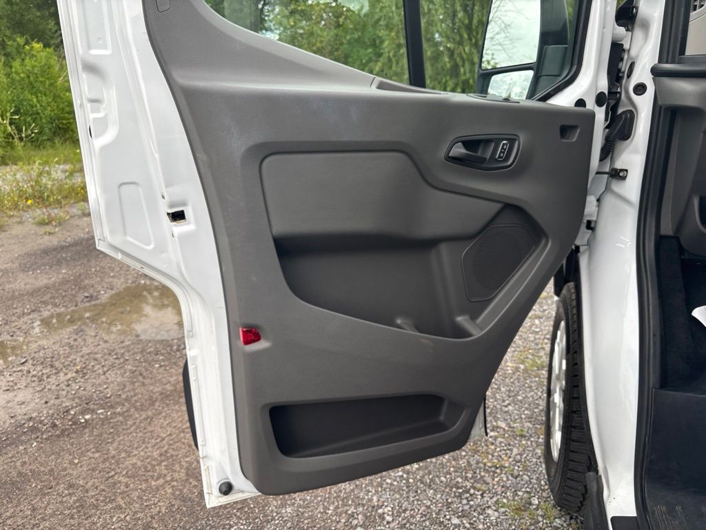Used 2025 White Ford XLT image 20