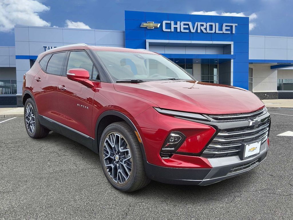 Thumbnail: 2025 Chevrolet Blazer - 2