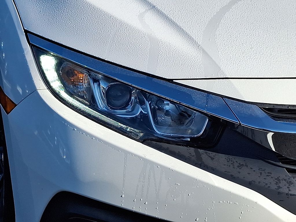 Thumbnail: 2017 Honda Civic - 10