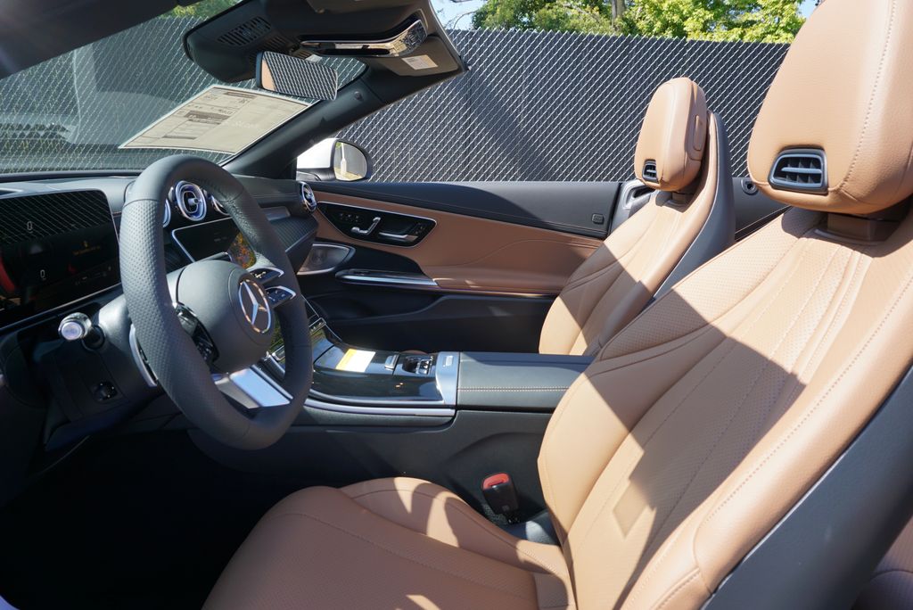 Thumbnail: 2026 Mercedes-Benz CLE - 27