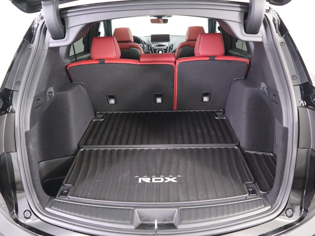 Thumbnail: 2026 Acura RDX - 30