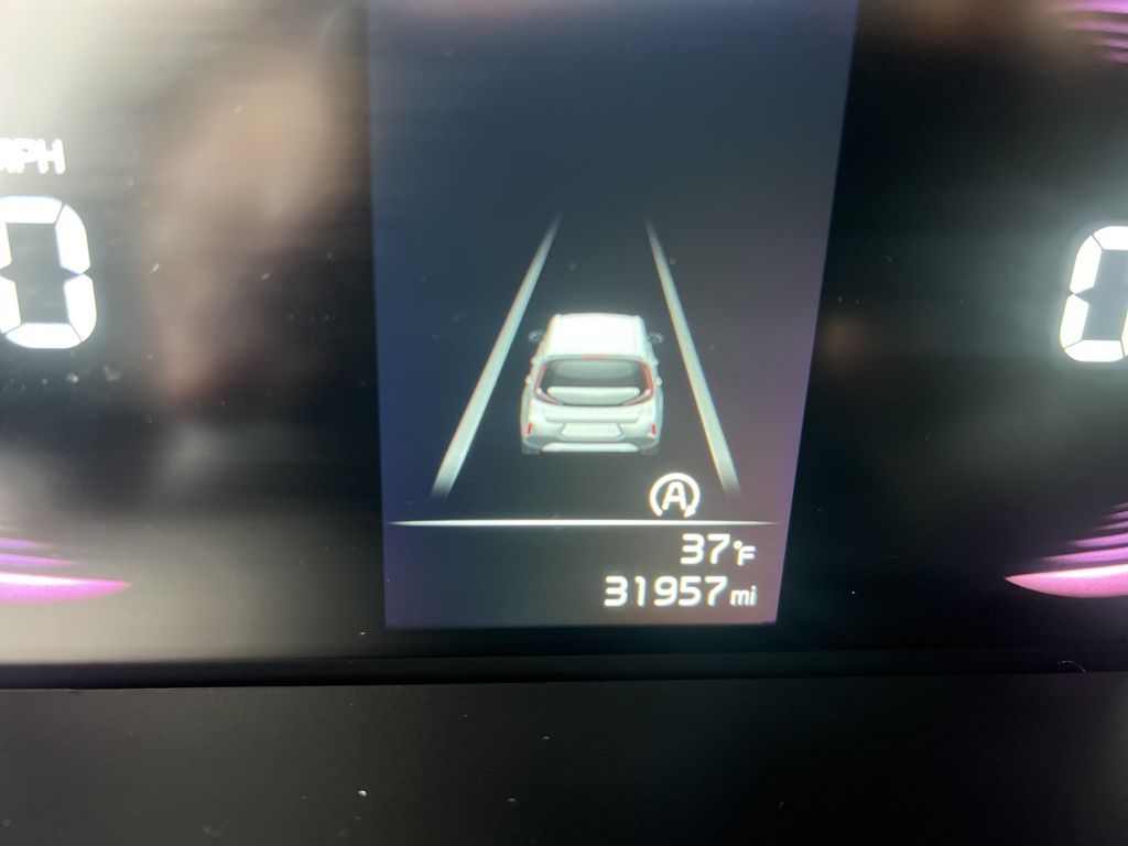 2023 Kia Soul LX photo