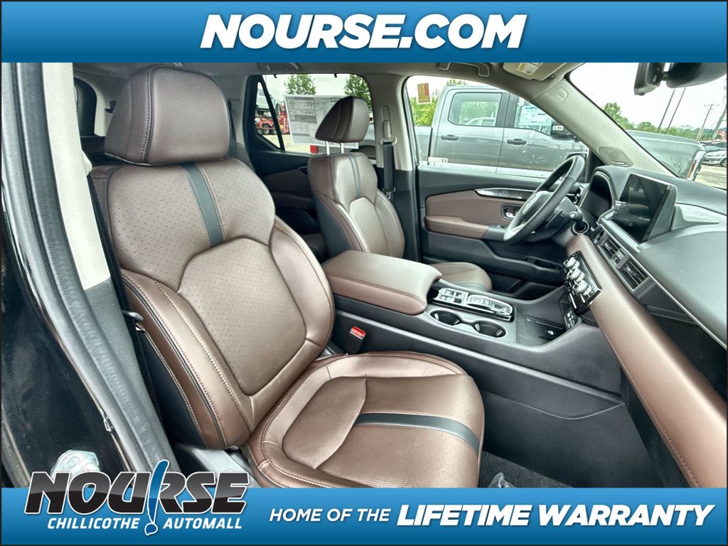 2025 Honda Pilot Elite photo