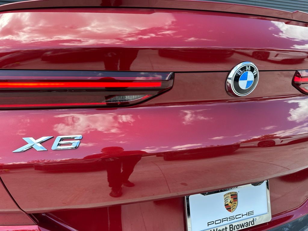 2022 BMW X6 xDrive40i 12