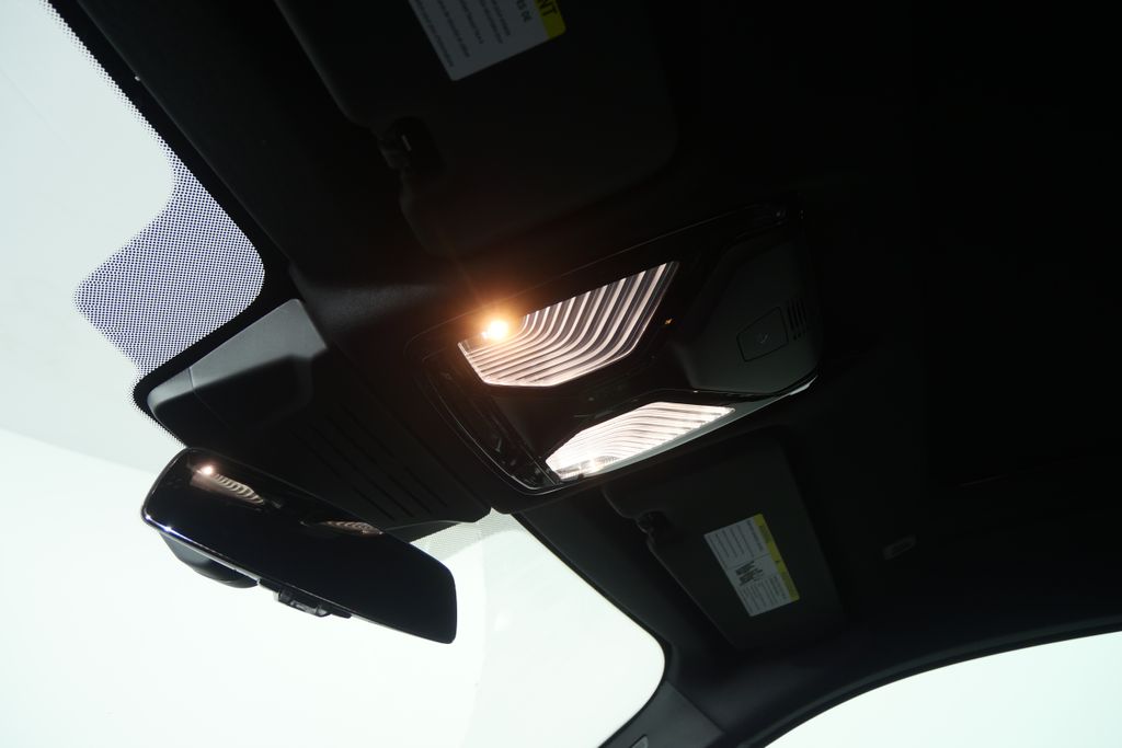 Thumbnail: 2026 BMW X6 - 16