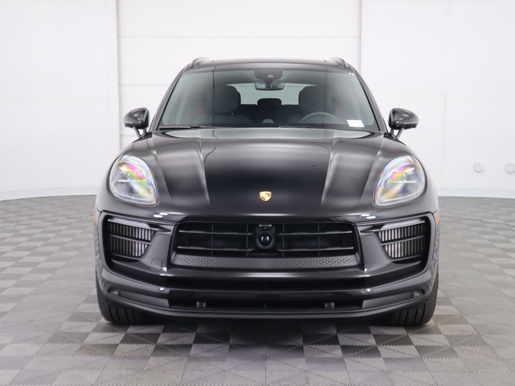 2024 Porsche Macan S 2