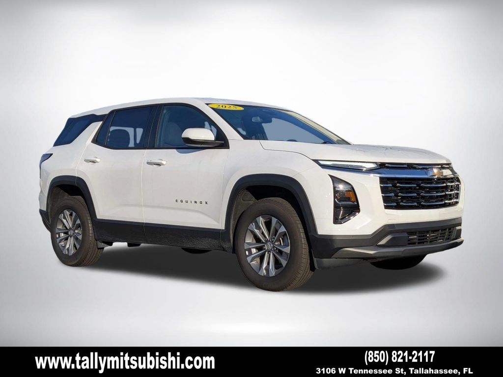 Summit White 2025 Chevrolet Equinox SUV / Crossover Four-Wheel Drive 8-Speed Automatic