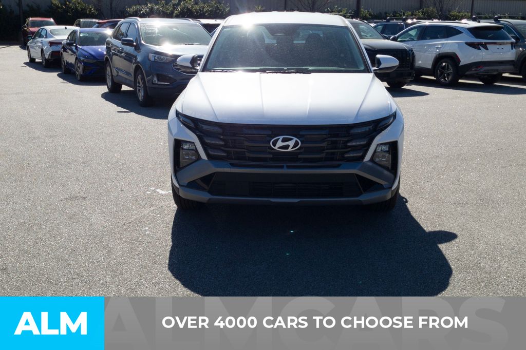 2025 Hyundai Tucson SE photo 2