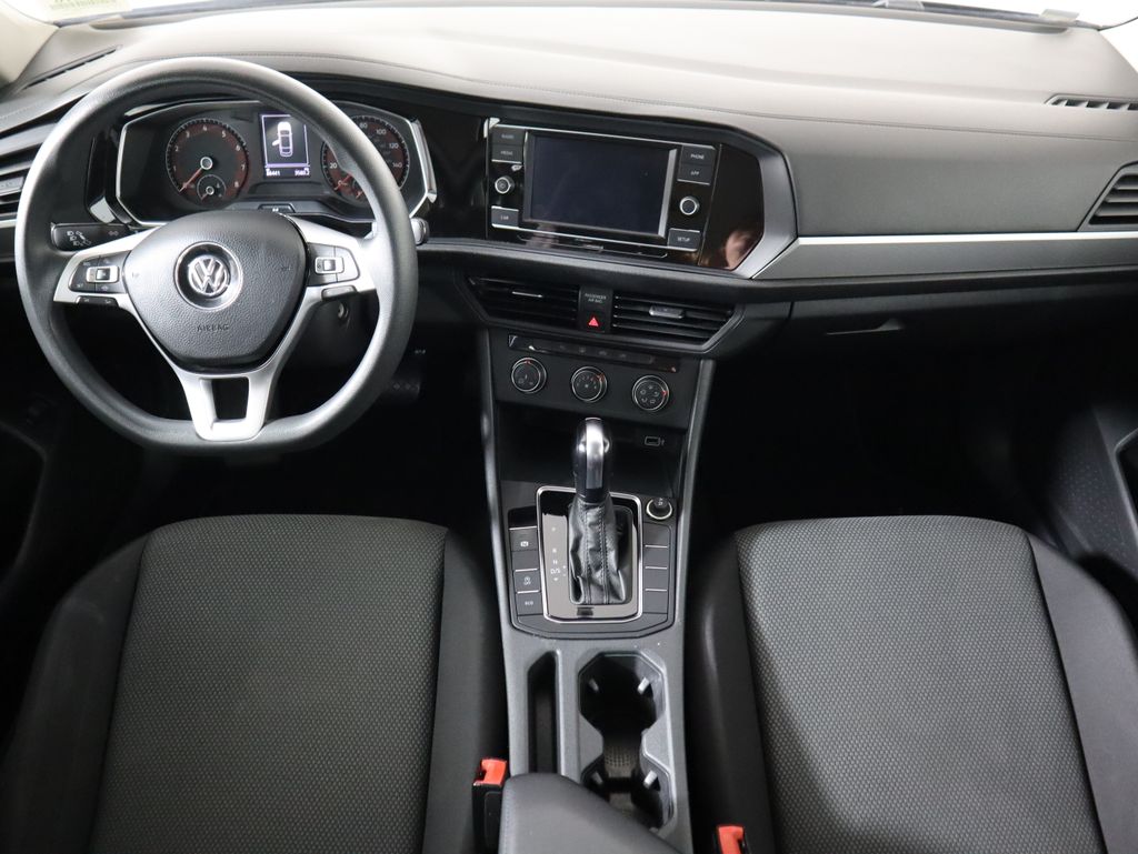 Thumbnail: 2019 Volkswagen Jetta - 13