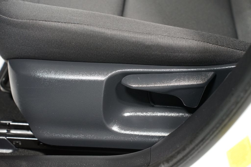 Thumbnail: 2024 Toyota Corolla - 30