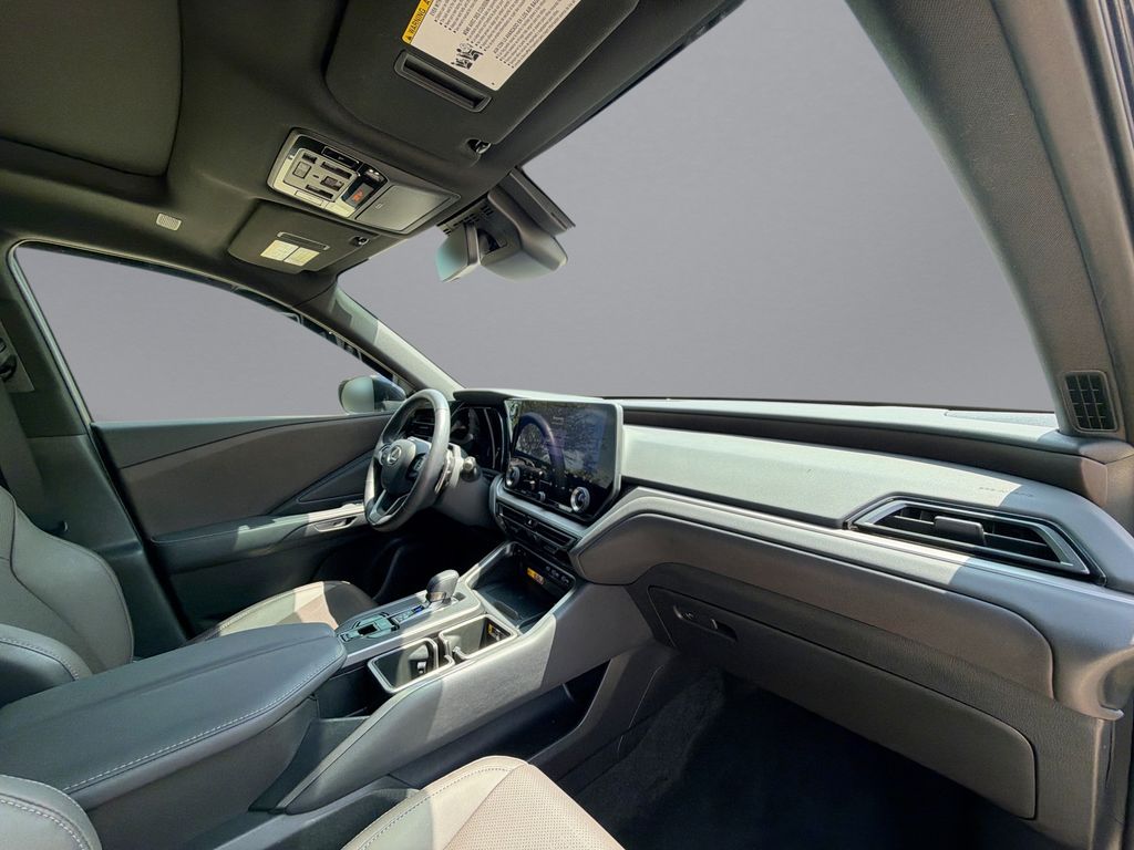 Thumbnail: 2024 Lexus TX - 15