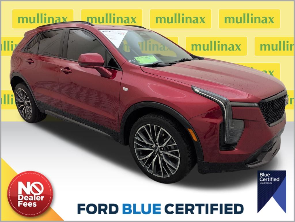 2024 Cadillac XT4 Sport's photo