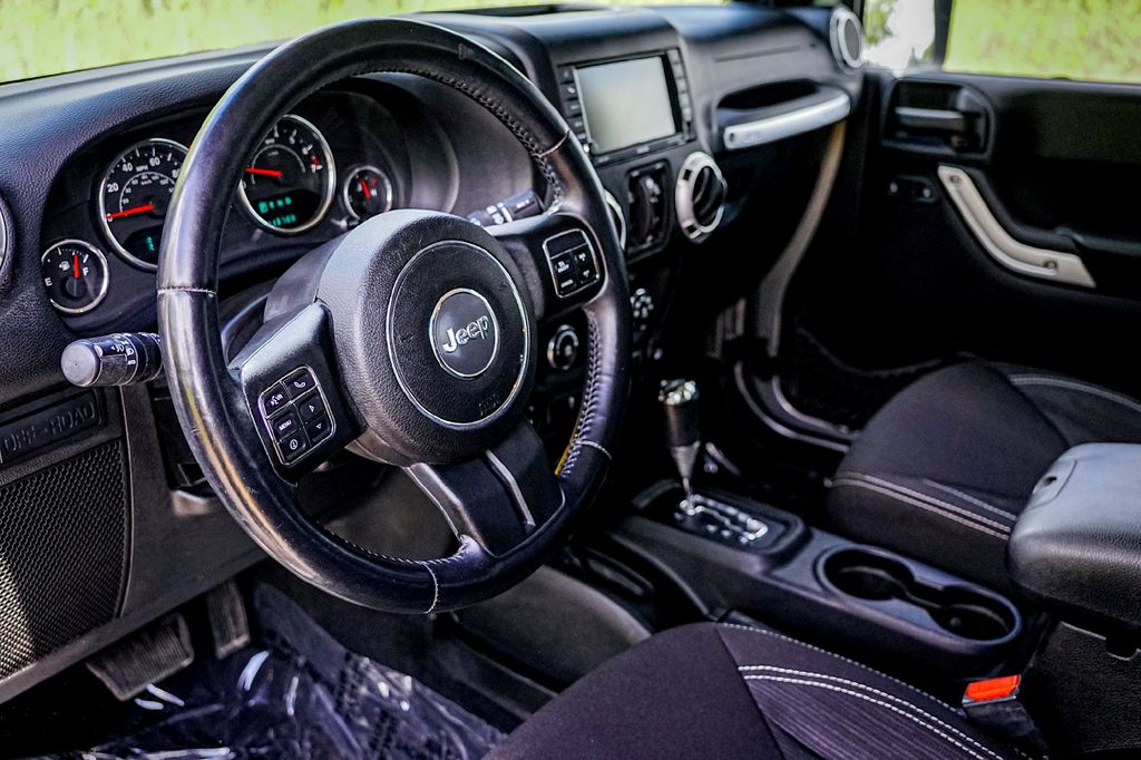 Used Car 2014 Jeep Wrangler  Unlimited Rubicon For Sale Under $25,000 In Taylor, Texas