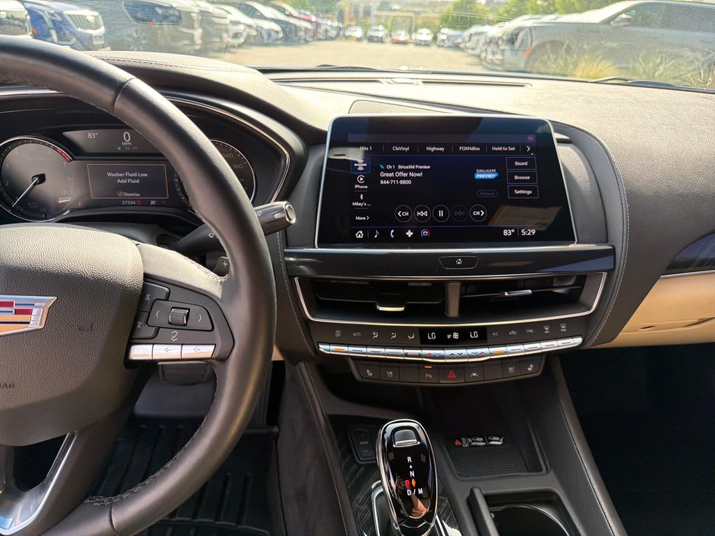 Used 2022 White Cadillac Premium Luxury image 26