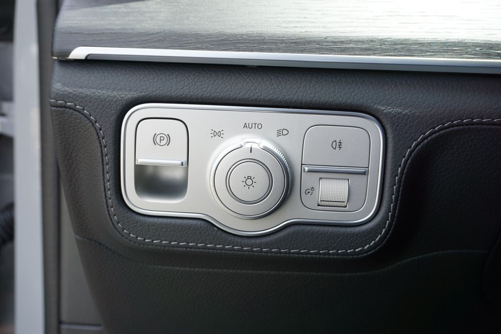 2025 Mercedes-Benz GLE 350 32