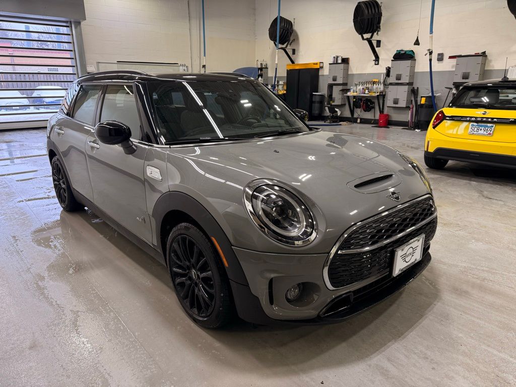 Thumbnail: 2023 MINI Cooper Clubman - 7