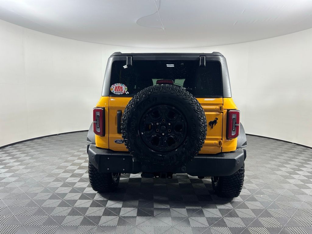 Thumbnail: 2022 Ford Bronco - 6