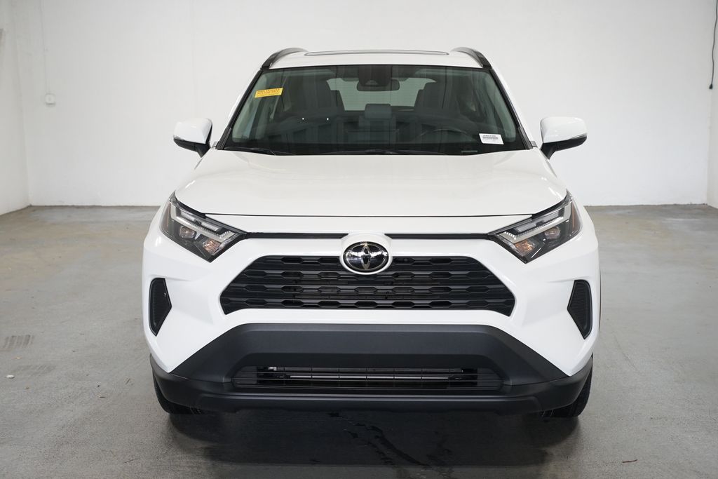 Thumbnail: 2024 Toyota RAV4 - 2