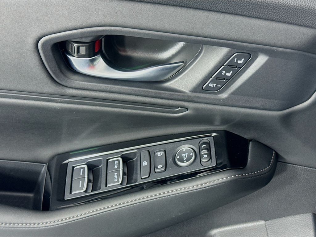 Used Car 2025 Honda Accord Hybrid  Touring For Sale Under $35,000 In Austin, Texas