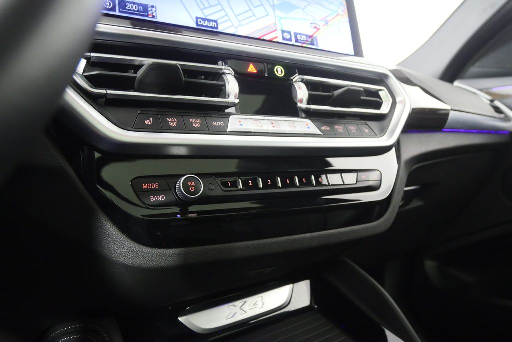 Thumbnail: 2024 BMW X4 - 24