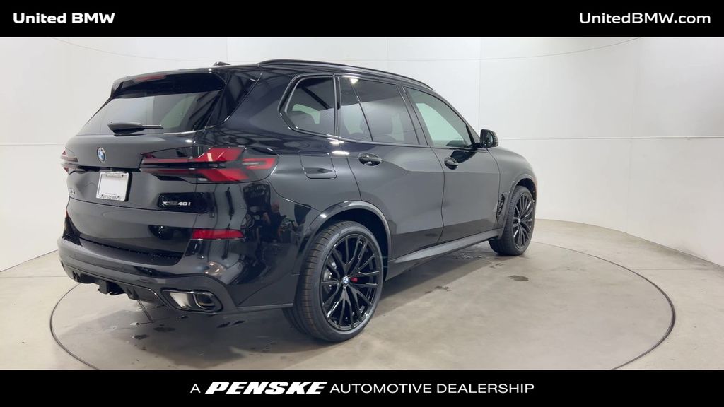 Thumbnail: 2026 BMW X5 - 8