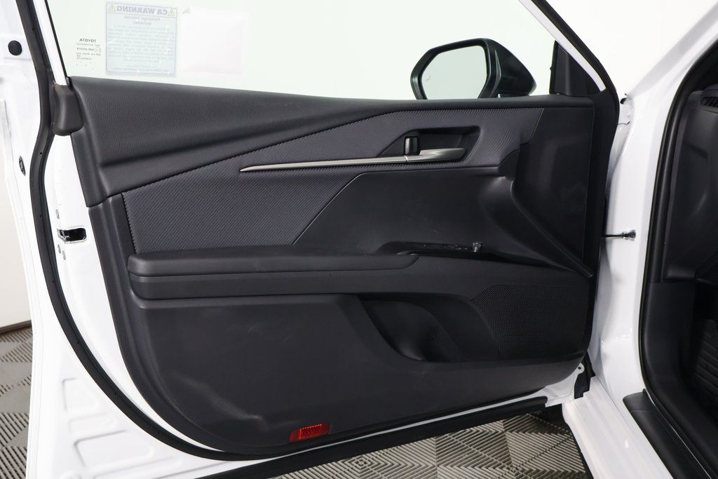 Thumbnail: 2026 Toyota Camry - 7