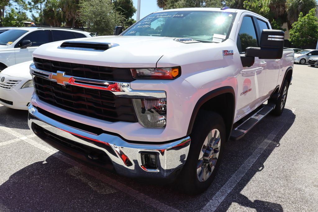 Thumbnail: 2024 Chevrolet Silverado 2500 - 2