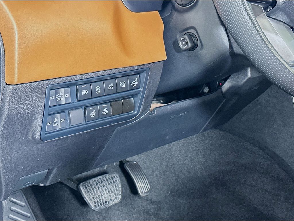 Thumbnail: 2024 Toyota Tundra - 10