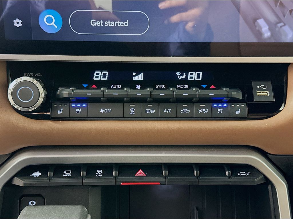 Thumbnail: 2025 Toyota Tundra - 15