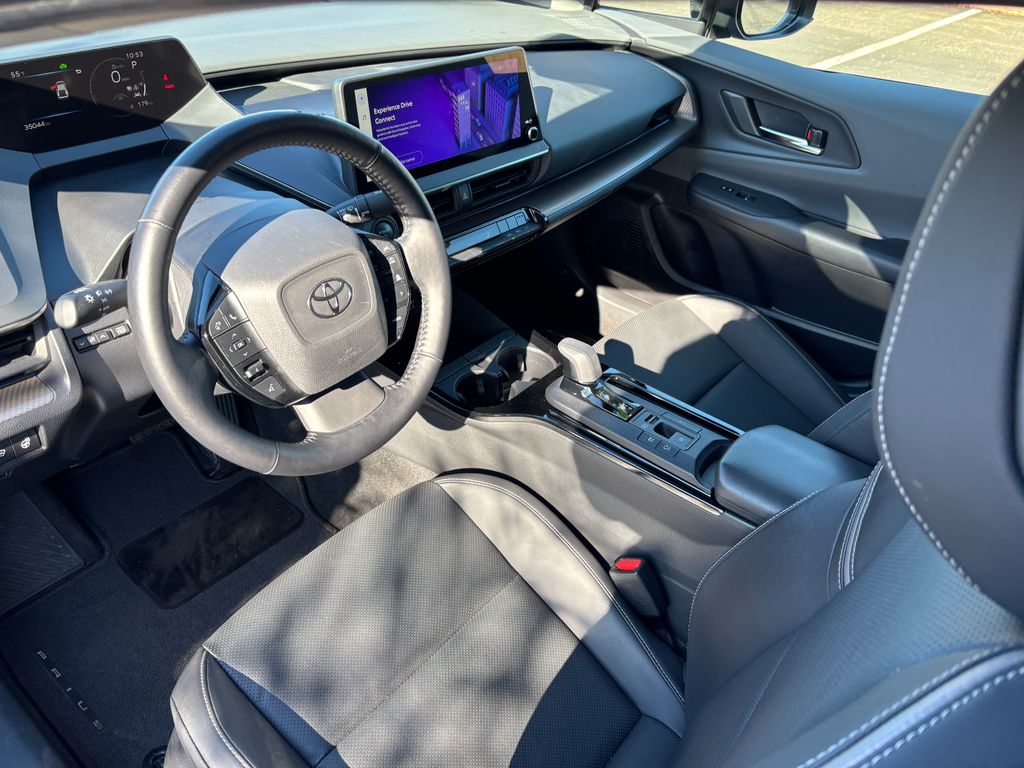 Thumbnail: 2024 Toyota Prius - 9