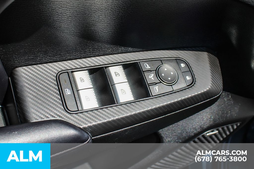 Used 2025 Gray Mitsubishi SE image 37