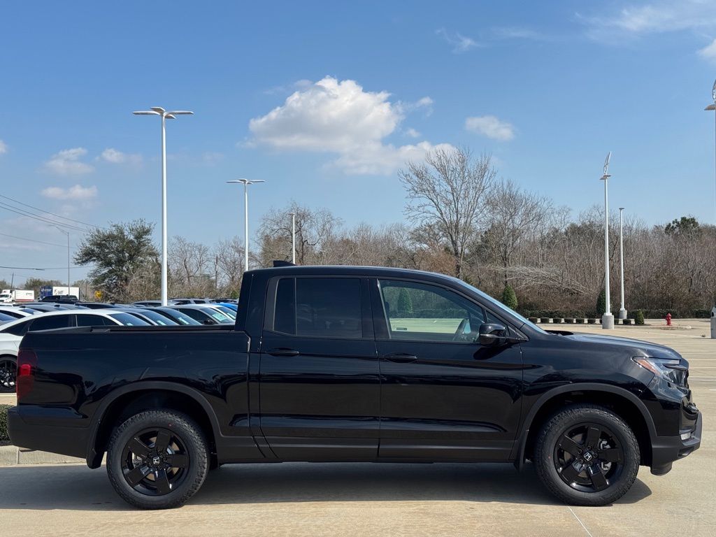 2026 Honda Ridgeline Black Edition Black at Community Honda