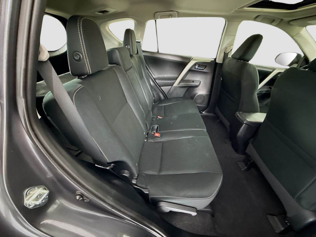 Thumbnail: 2014 Toyota RAV4 - 22