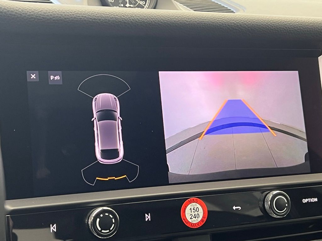 Thumbnail: 2024 Porsche Macan - 15