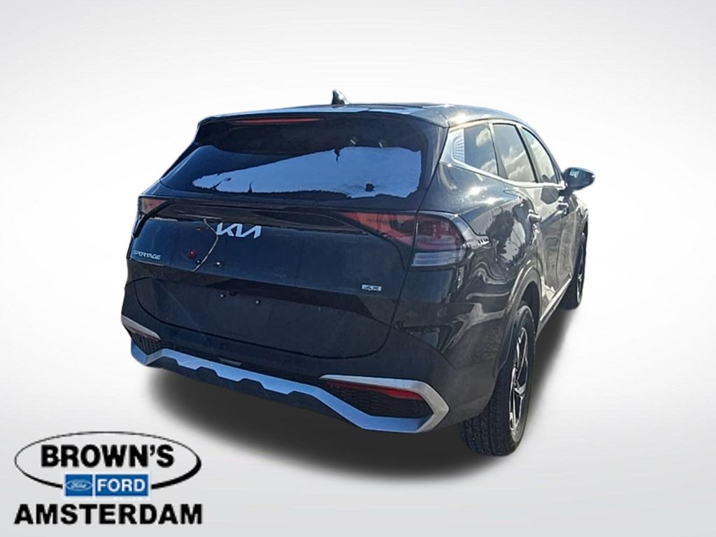 2024 Kia Sportage LX - 5