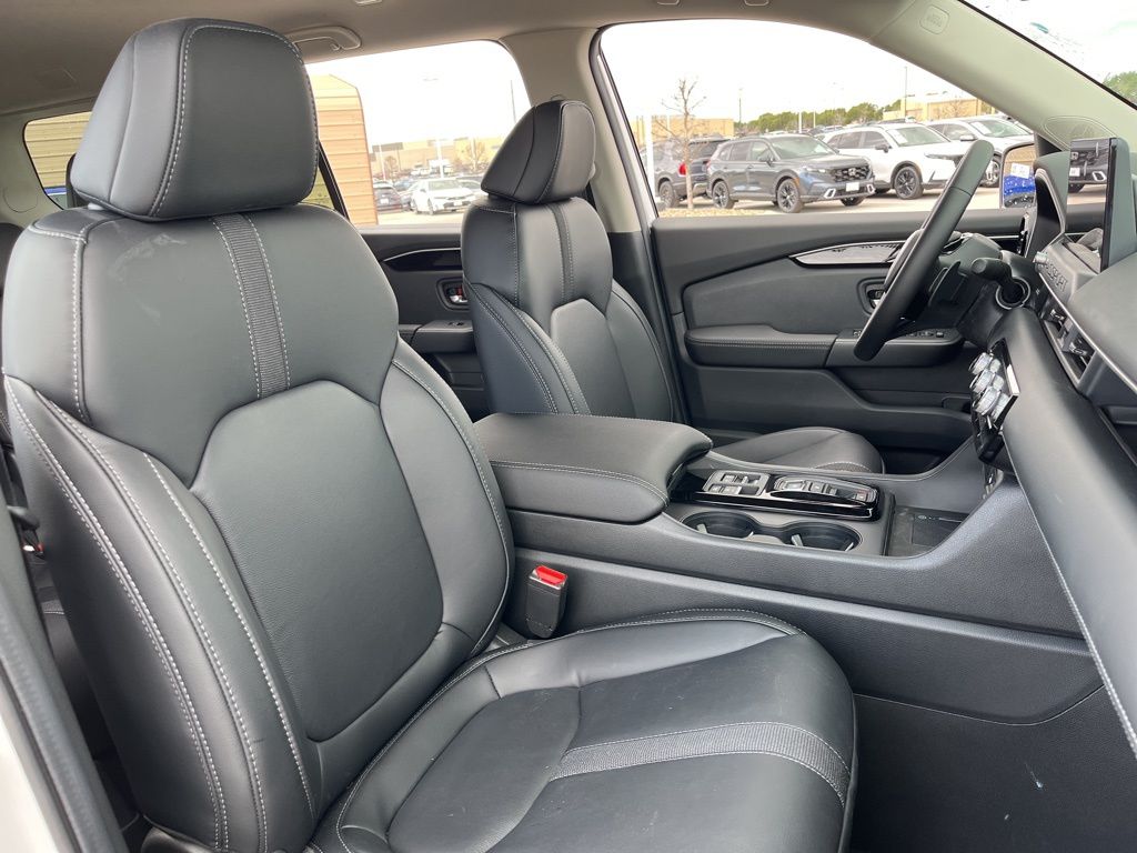 Thumbnail: 2026 Honda Passport - 29