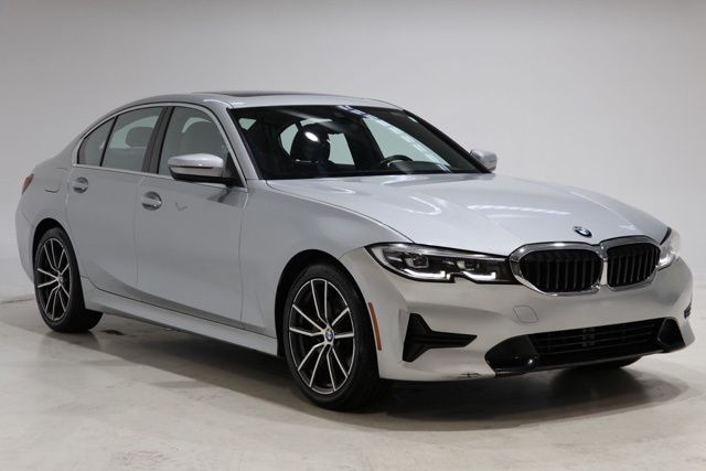 Glacier Silver Metallic 2019 BMW 3 Series 330i Sedan RWD Sedan Rear-Wheel Drive 8-Speed Automatic