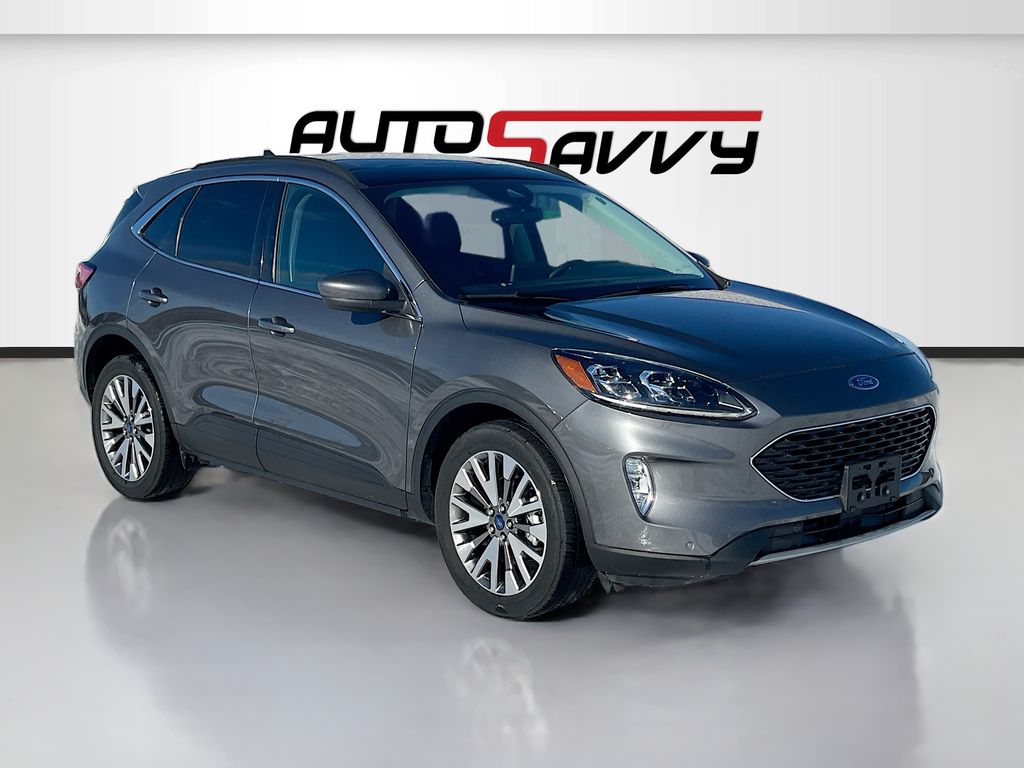 2022 Ford Escape Titanium AWD's photo