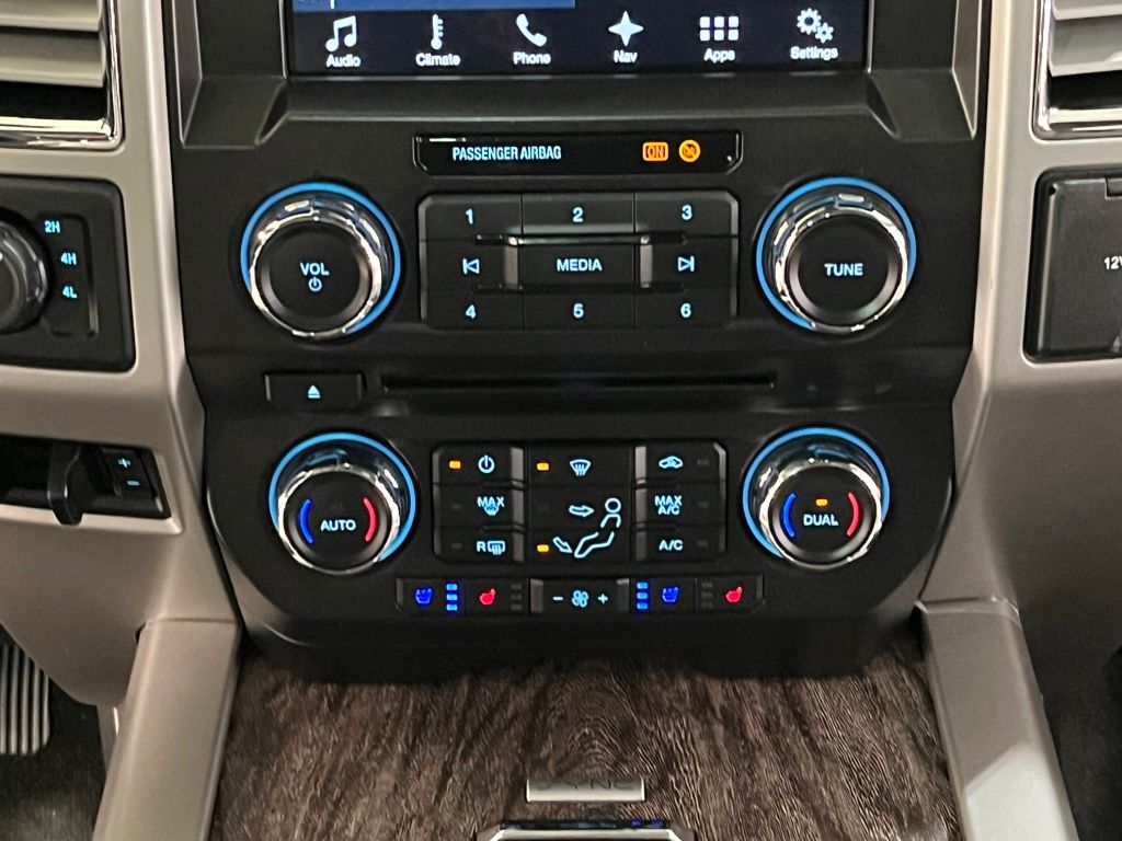2017 Ford F-350SD Lariat