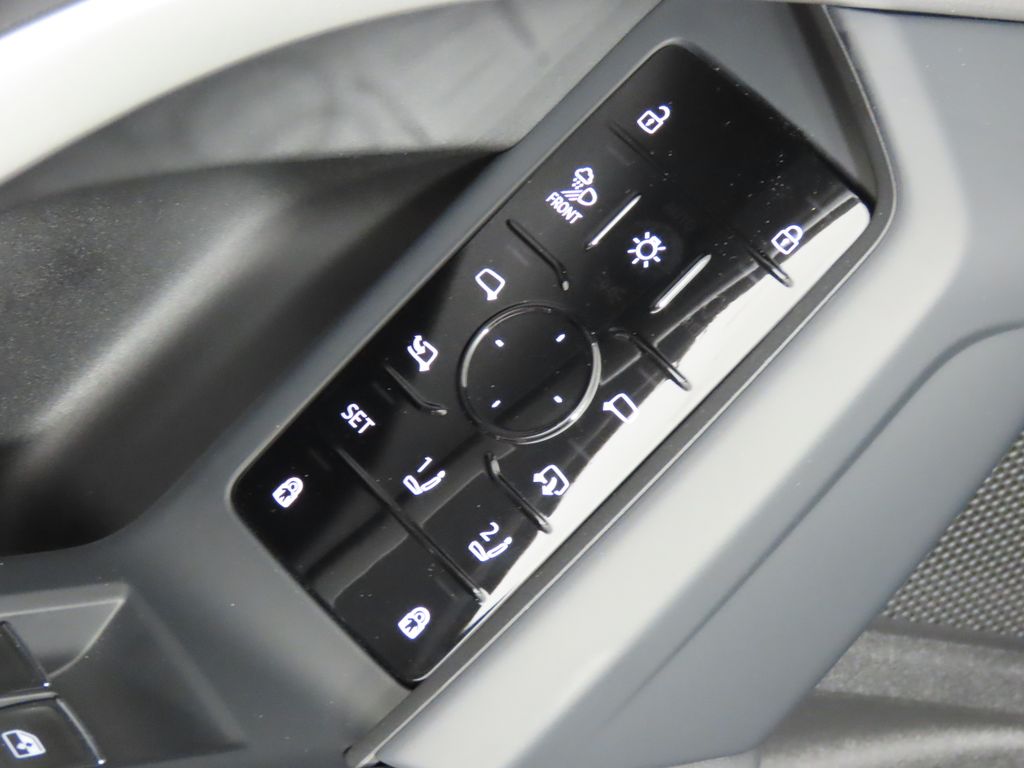 Thumbnail: 2026 Audi Q5 - 28