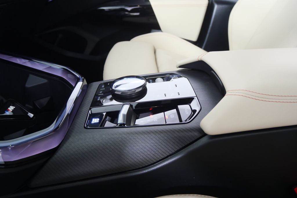 Thumbnail: 2026 BMW X3 - 21