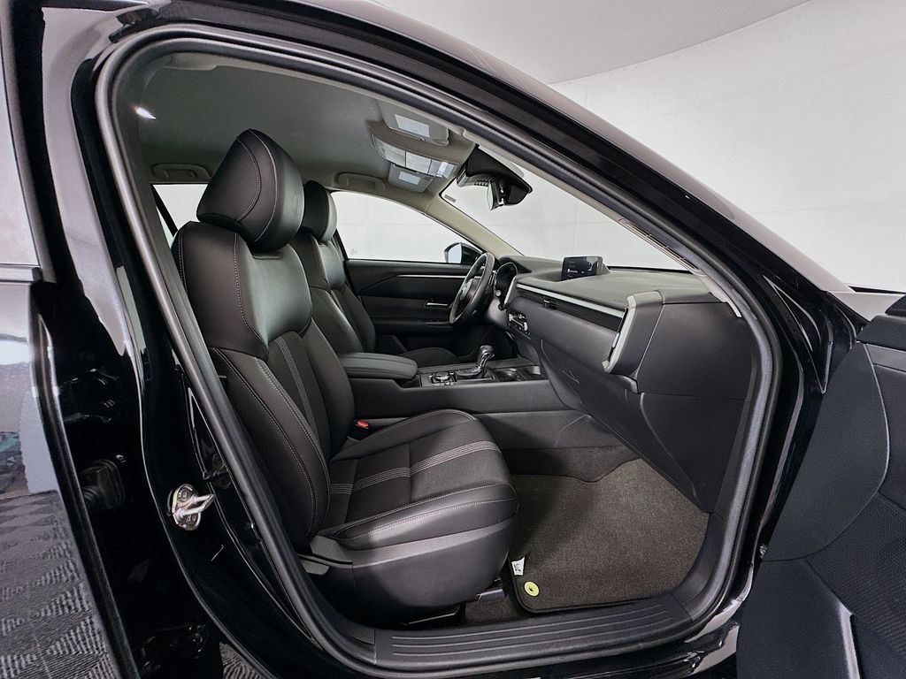 Thumbnail: 2025 Mazda CX-50 - 28