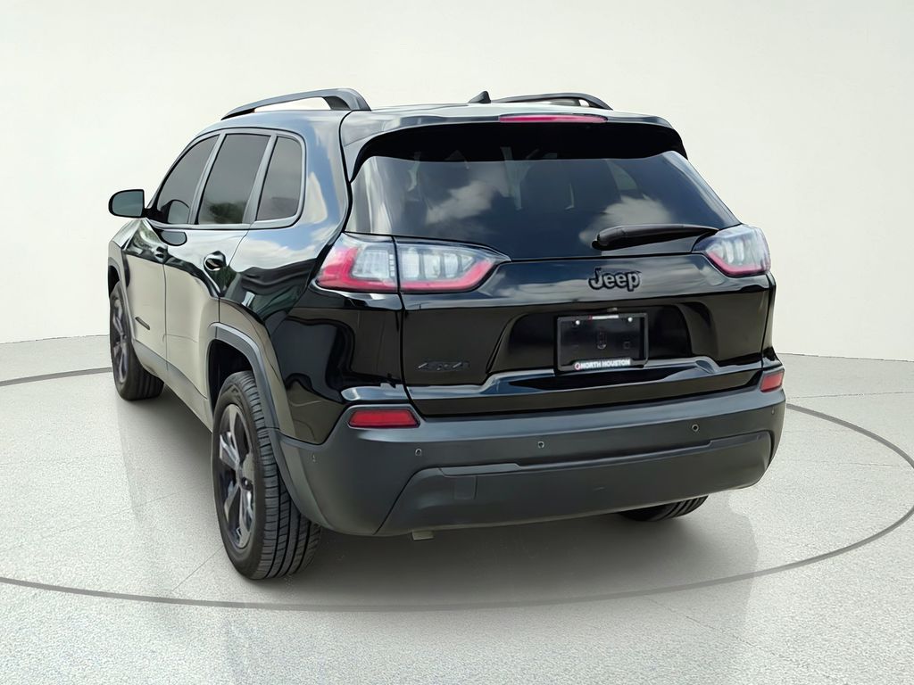 2023 Jeep Cherokee Altitude Black at Community Toyota