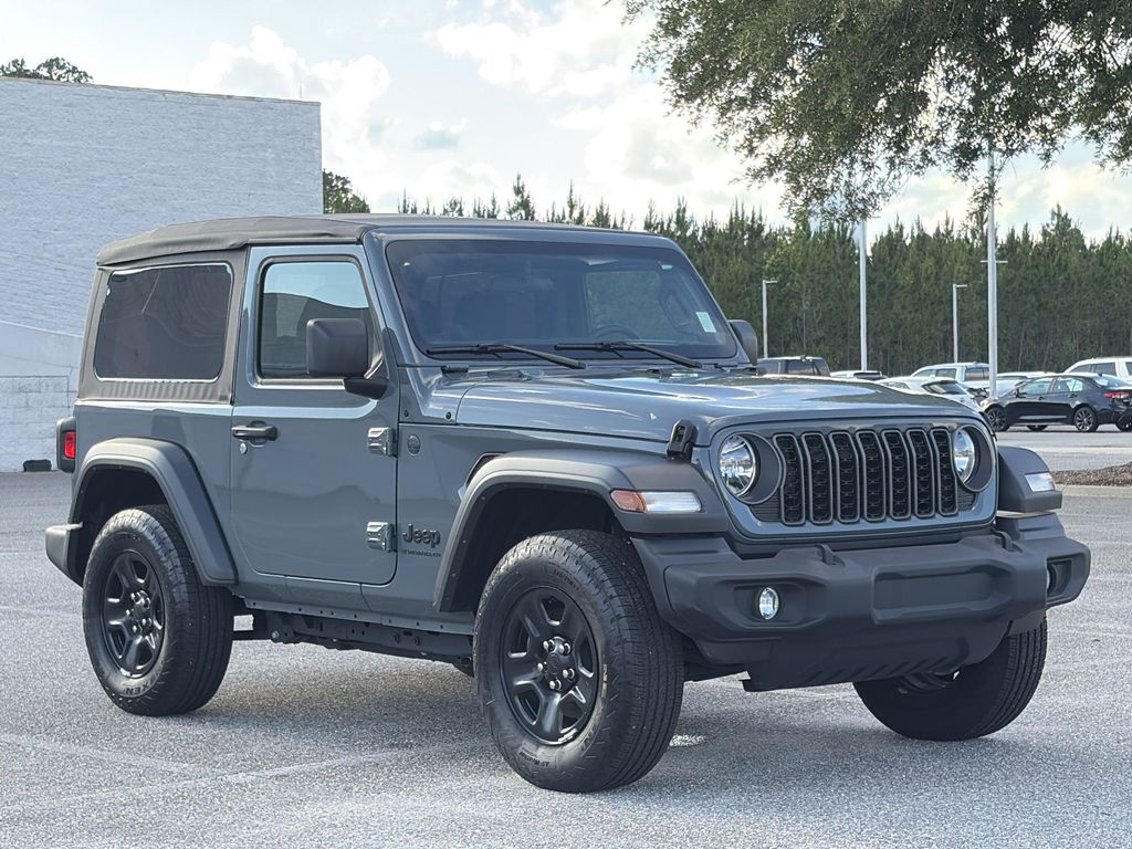Used 2025 Jeep Wrangler SUV