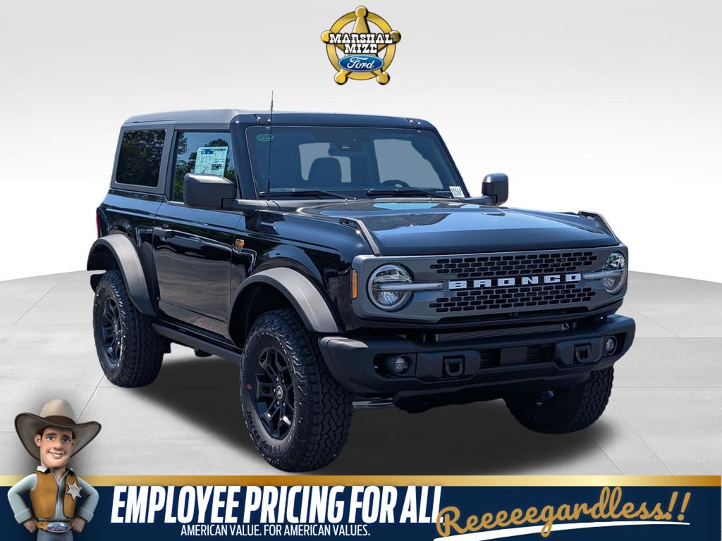 Shadow Black 2026 Ford Bronco Badlands 2-Door 4WD SUV / Crossover Four-Wheel Drive Automatic
