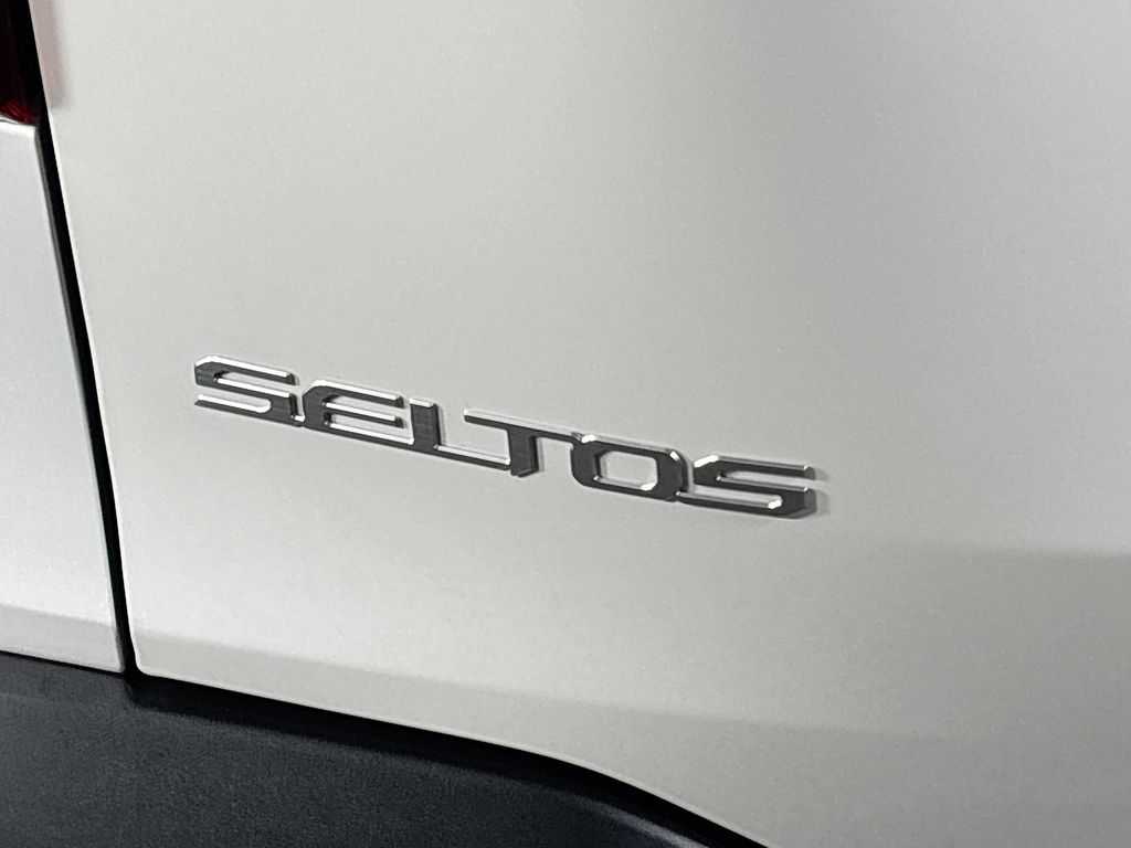 2026 Kia Seltos SX