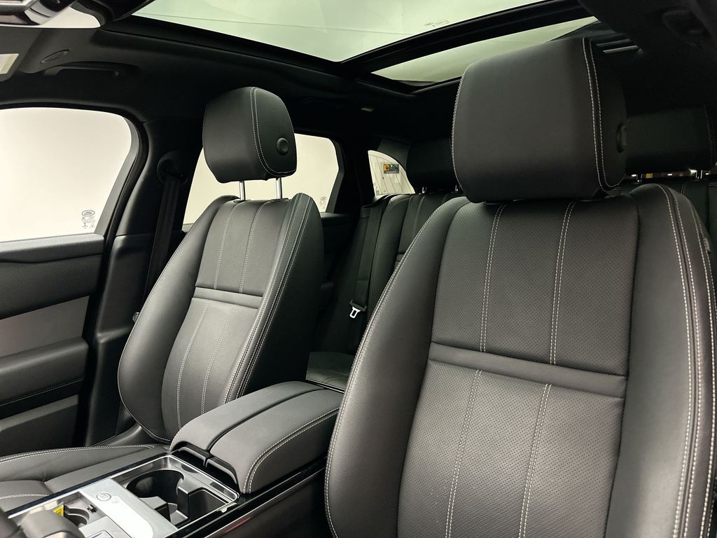Thumbnail: 2023 Land Rover Range Rover Velar - 10