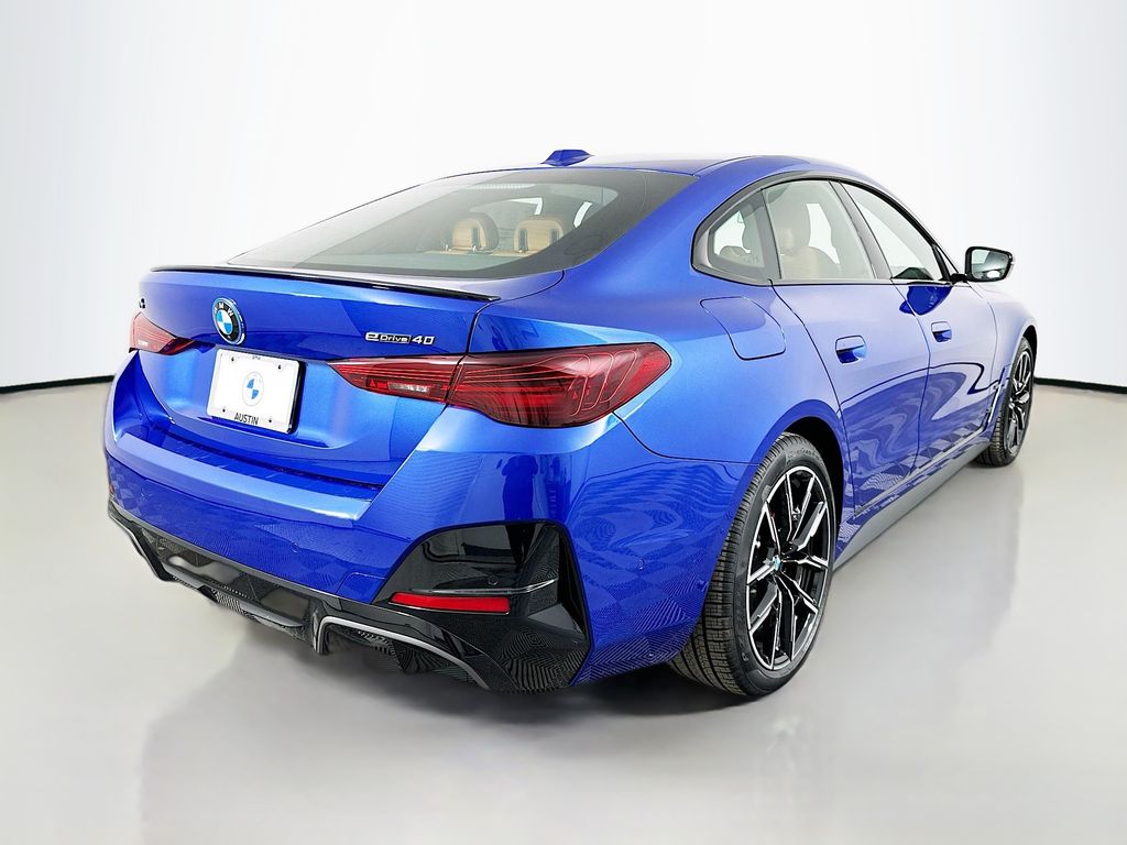 Thumbnail: 2025 BMW i4 - 5